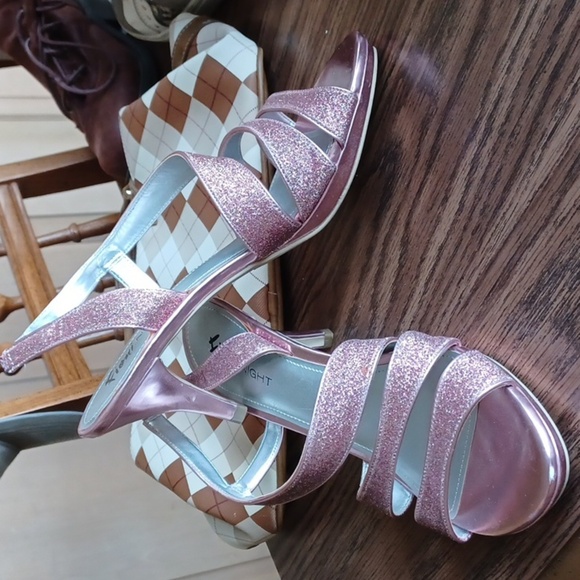 Fioni Nights Pink Sparkle Heeled sling back Sandals, Size 9, 3" heel - Picture 1 of 6